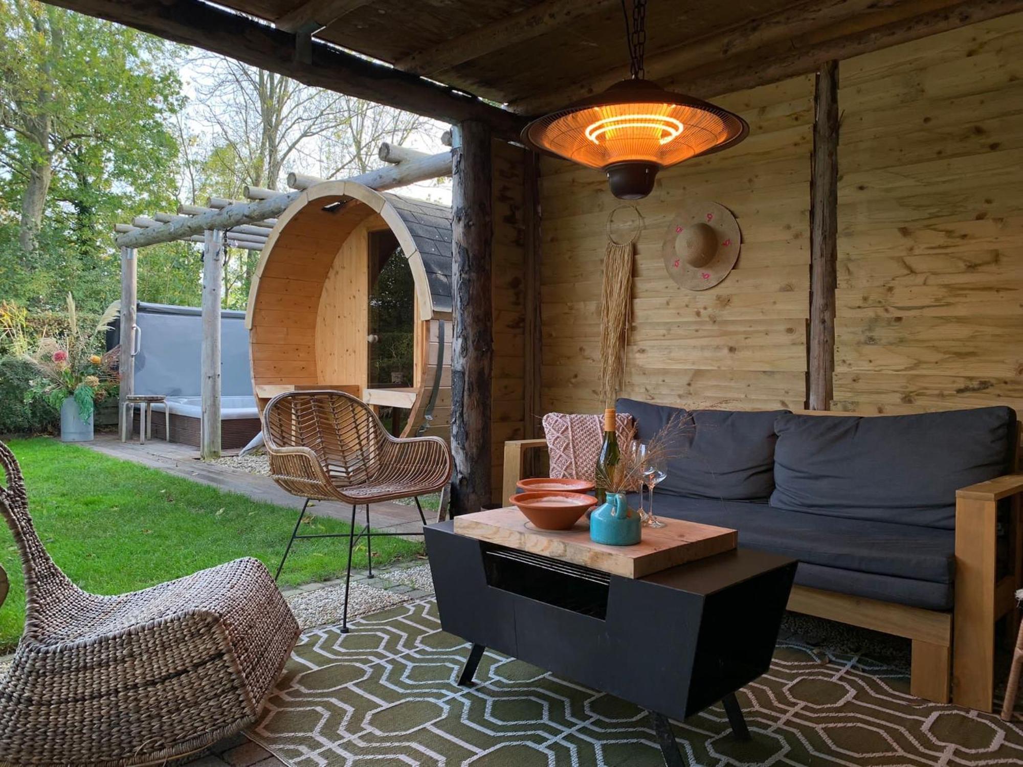 "Zeelandzon" Holiday Home By The Lake With Jacuzzi And Sauna Herkingen Dış mekan fotoğraf